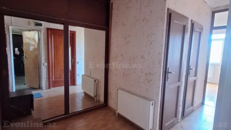 Satılır 2 otaqlı Mənzil Köhnə tikili 60 m² Həzi Aslanov m. - şəkil 12