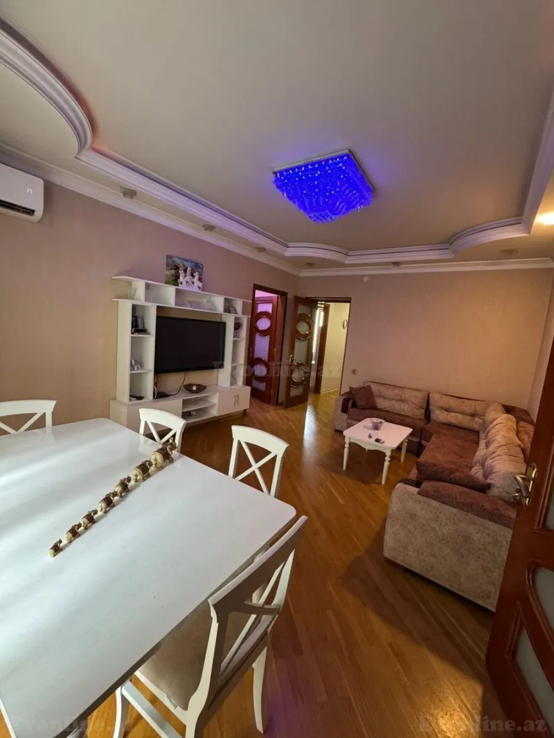 Satılır 4 otaqlı Mənzil Köhnə tikili 100 m² İçərişəhər m. - şəkil 3