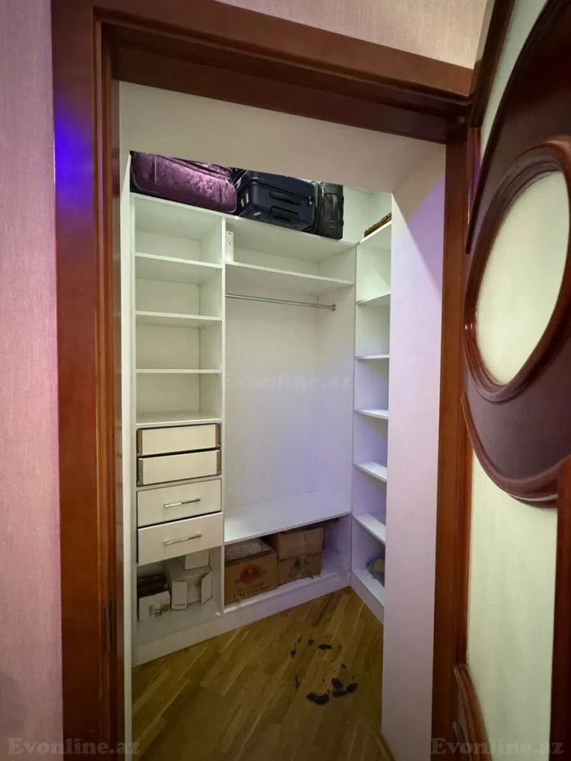 Satılır 4 otaqlı Mənzil Köhnə tikili 100 m² İçərişəhər m. - şəkil 7