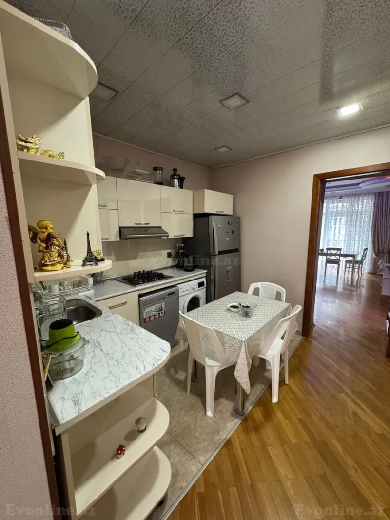 Satılır 4 otaqlı Mənzil Köhnə tikili 100 m² İçərişəhər m. - şəkil 10