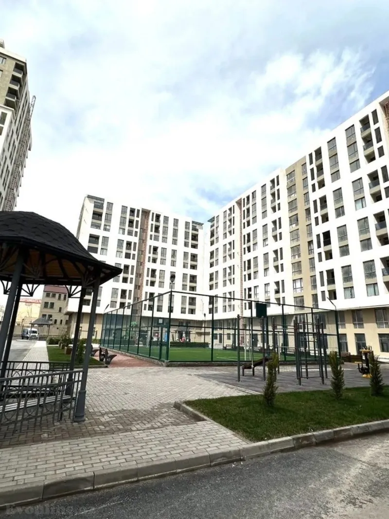 Satılır 2 otaqlı Mənzil Yeni tikili 71 m² 7-ci mikrorayon