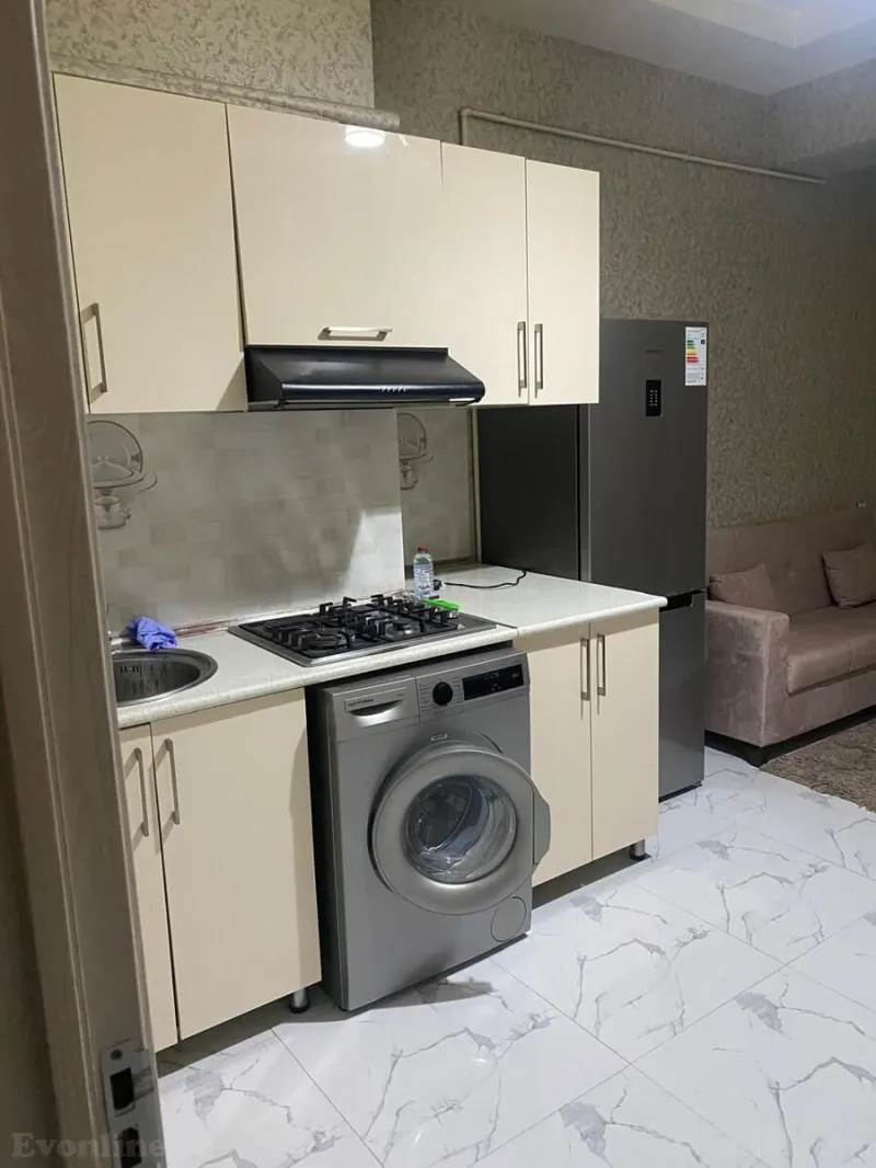 Kirayə verilir 1 otaqlı Mənzil Yeni tikili 60 m² 28 May m. - şəkil 2