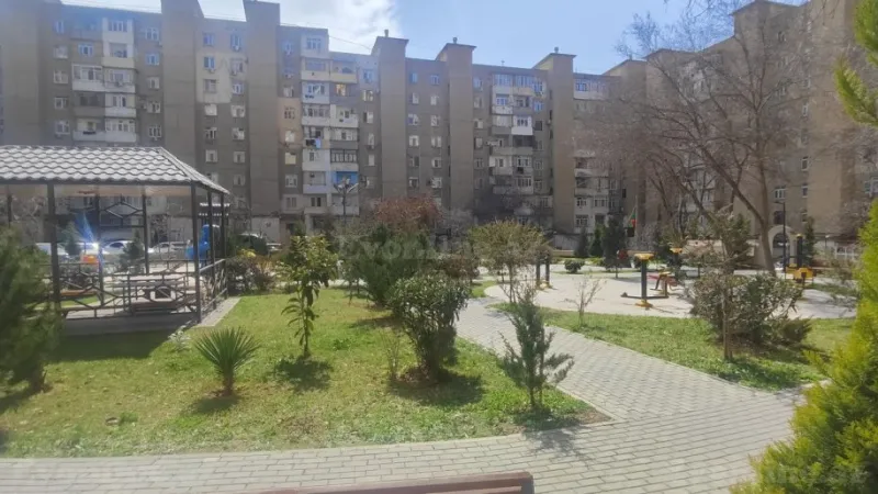 Satılır 2 otaqlı Mənzil Köhnə tikili 60 m² Həzi Aslanov m. - şəkil 2