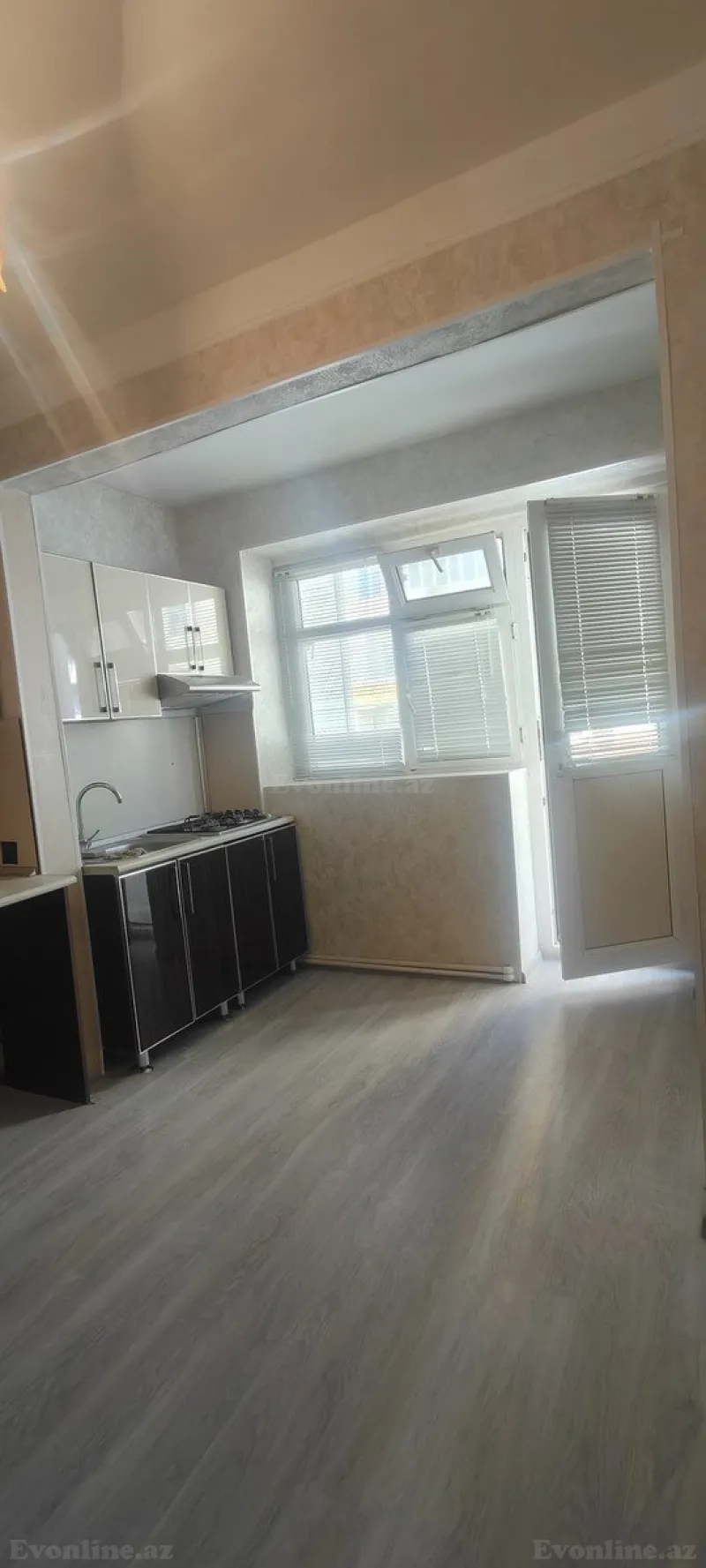 Satılır 2 otaqlı Mənzil Köhnə tikili 60 m² Həzi Aslanov m. - şəkil 15