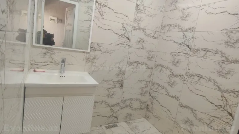 Satılır 2 otaqlı Mənzil Köhnə tikili 60 m² Həzi Aslanov m. - şəkil 23