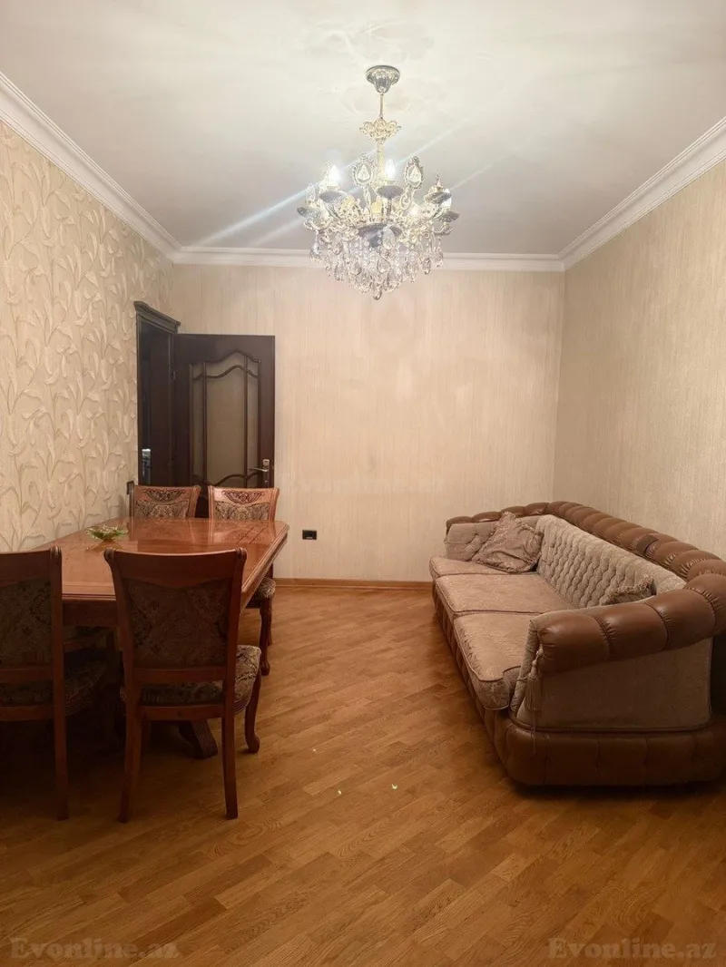 Satılır 3 otaqlı Mənzil Köhnə tikili 85 m² 8-ci mikrorayon - şəkil 2