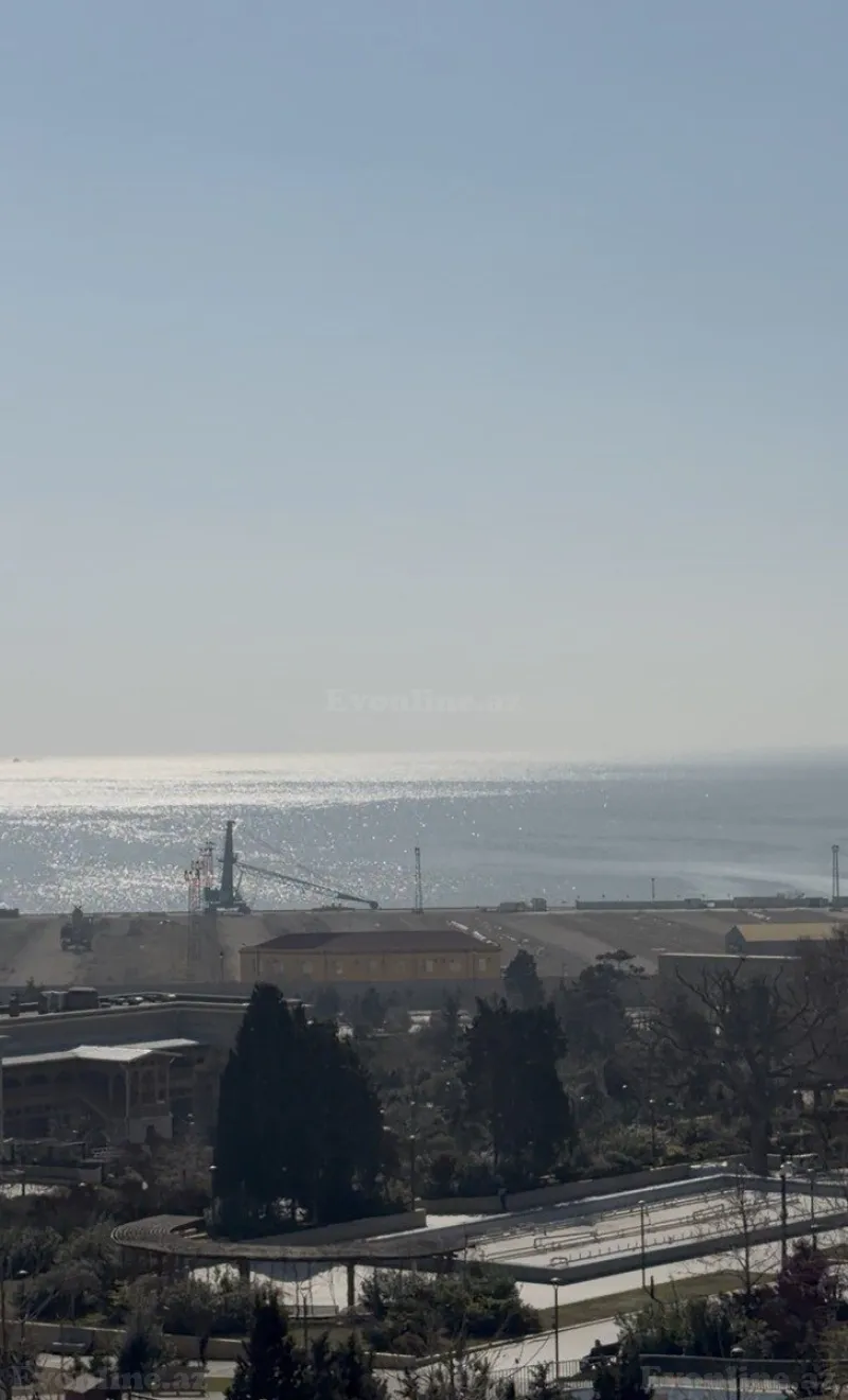 Satılır 4 otaqlı Mənzil Yeni tikili 185 m² Xətai r. - şəkil 3