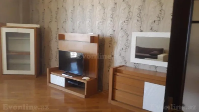 Kirayə verilir 3 otaqlı Mənzil Yeni tikili 150 m² Nəsimi r. - şəkil 3