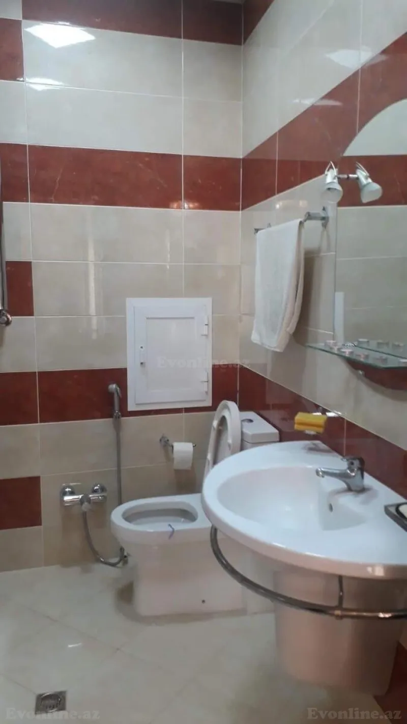 Kirayə verilir 3 otaqlı Mənzil Yeni tikili 150 m² Nəsimi r. - şəkil 16