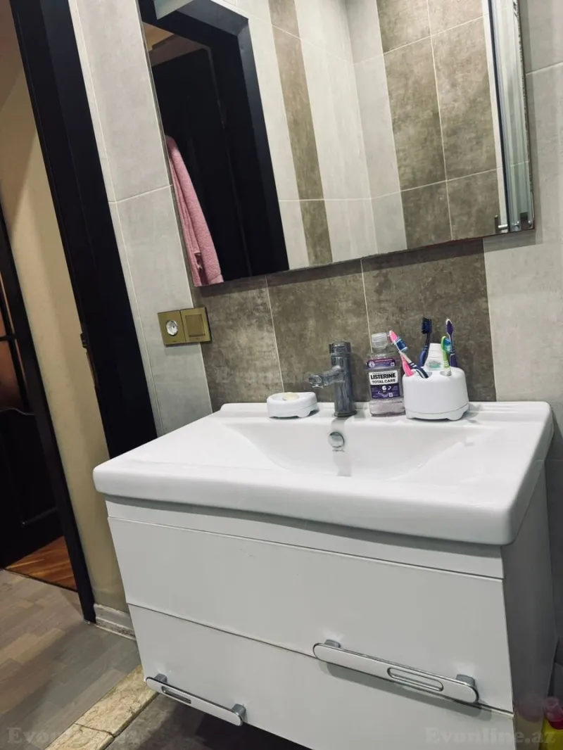 Satılır 2 otaqlı Mənzil Yeni tikili 59 m² Elmlər Akademiyası m. - şəkil 9