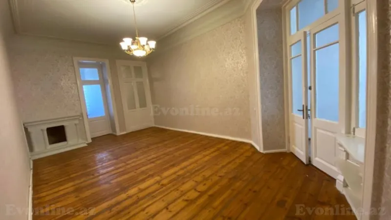 Kirayə verilir Ofis 150 m² Nizami m.