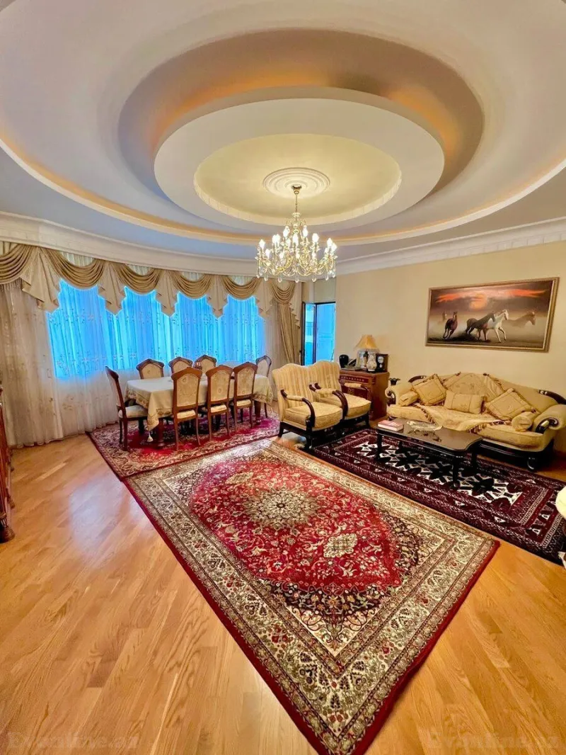 Satılır 3 otaqlı Mənzil Yeni tikili 170 m² Nəsimi r.