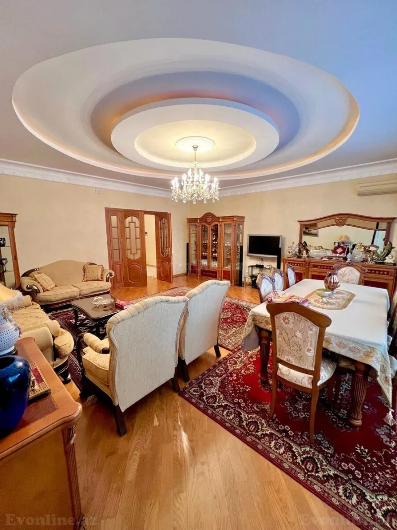 Satılır 3 otaqlı Mənzil Yeni tikili 170 m² Nəsimi r. - şəkil 2