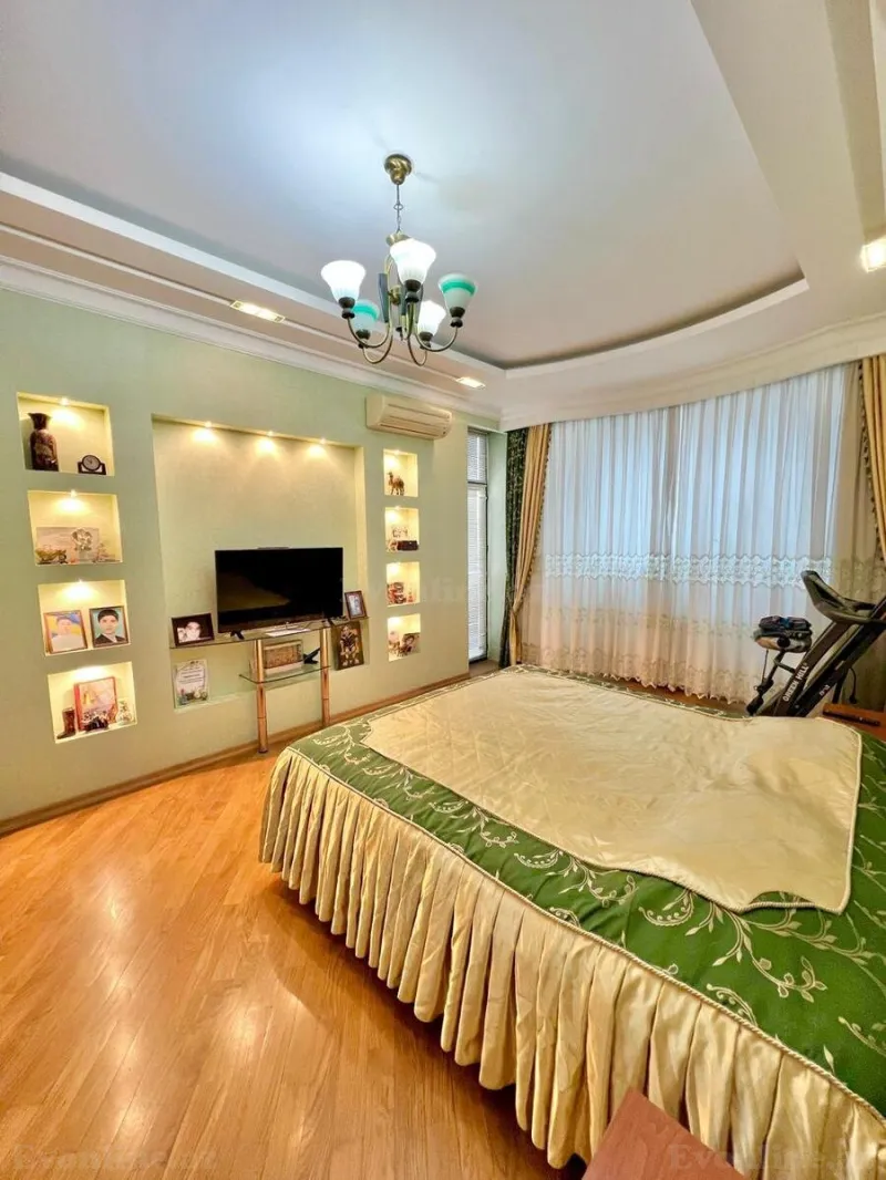 Satılır 3 otaqlı Mənzil Yeni tikili 170 m² Nəsimi r. - şəkil 5