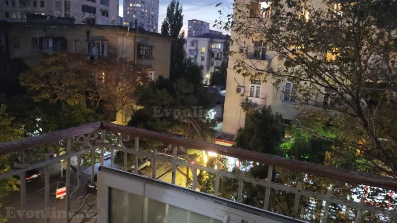 Kirayə verilir 2 otaqlı Mənzil Köhnə tikili 60 m² Nəriman Nərimanov m. - şəkil 14