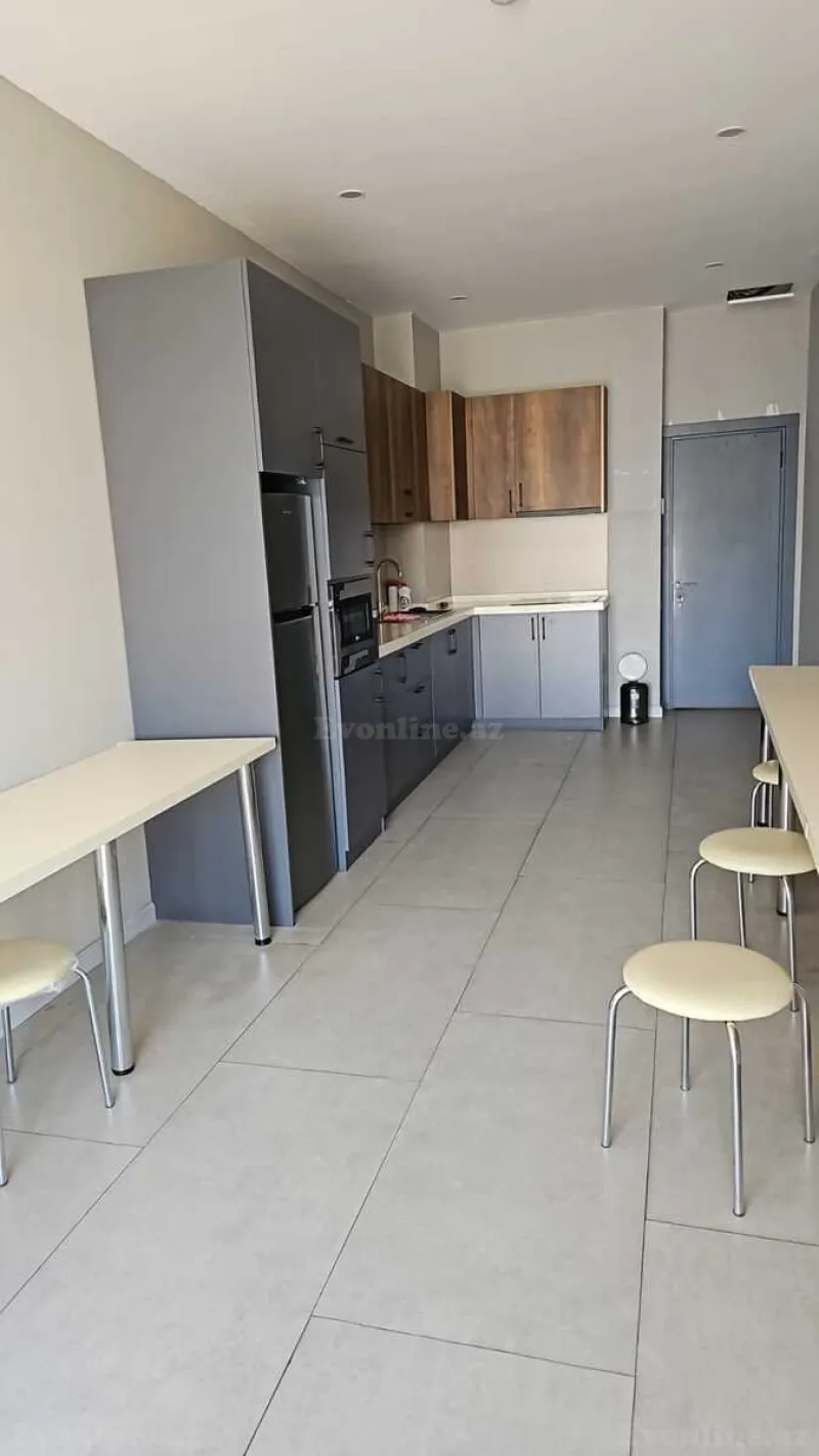 Kirayə verilir Ofis 385 m² Xətai m. - şəkil 14