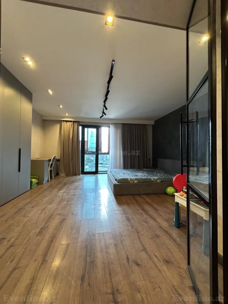 Kirayə verilir 4 otaqlı Mənzil Köhnə tikili 88 m² İçərişəhər m. - şəkil 3