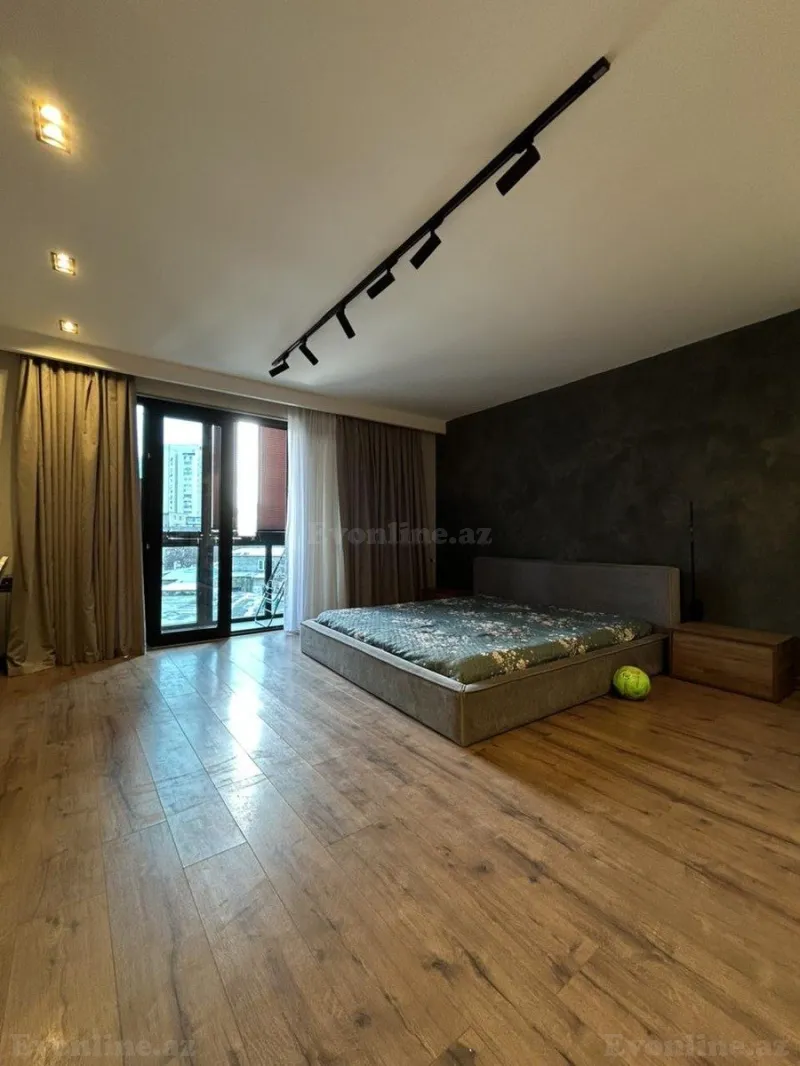 Kirayə verilir 4 otaqlı Mənzil Köhnə tikili 88 m² İçərişəhər m. - şəkil 4