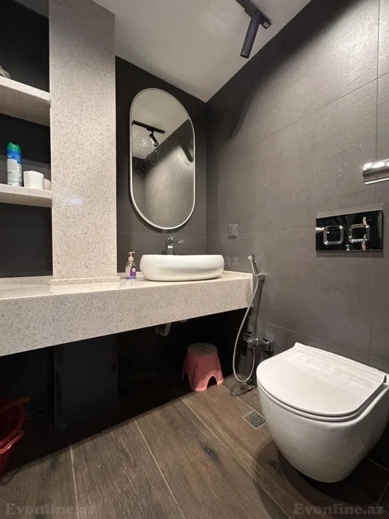 Kirayə verilir 4 otaqlı Mənzil Köhnə tikili 88 m² İçərişəhər m. - şəkil 14