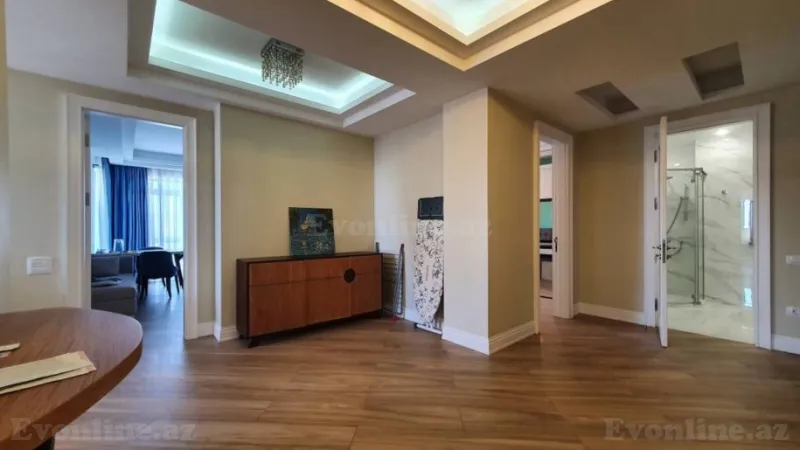 Kirayə verilir 3 otaqlı Mənzil Yeni tikili 138 m² Nizami m. - şəkil 5