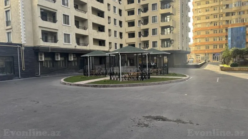 Satılır 4 otaqlı Mənzil Yeni tikili 146 m² Xətai m. - şəkil 2