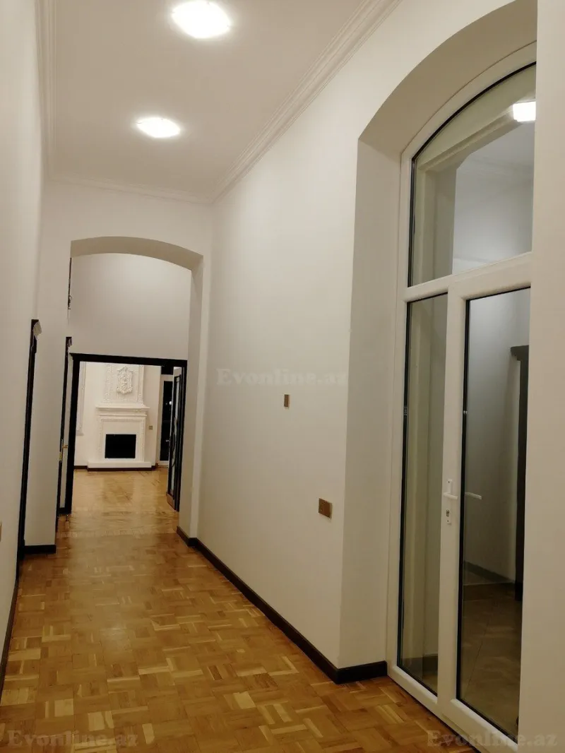 Kirayə verilir Ofis 110 m² 28 May m. - şəkil 6