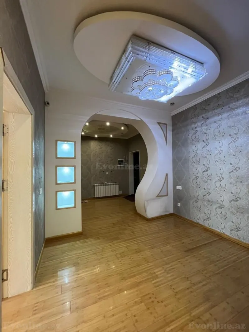 Satılır 3 otaqlı Mənzil Yeni tikili 134 m² 3-cü mikrorayon - şəkil 3