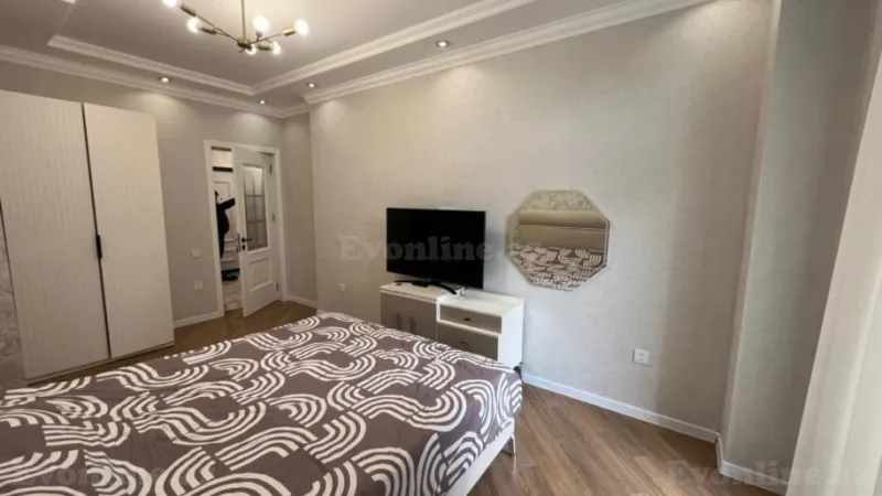 Kirayə verilir 2 otaqlı Mənzil Yeni tikili 75 m² 28 May m. - şəkil 4