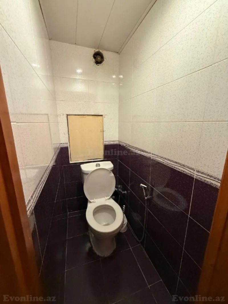 Satılır 2 otaqlı Mənzil Köhnə tikili 65 m² Gənclik m. - şəkil 12