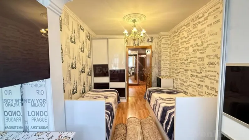 Satılır 3 otaqlı Mənzil Köhnə tikili 80 m² Əhmədli m. - şəkil 5