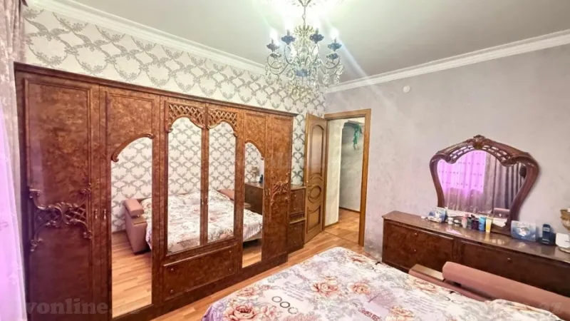 Satılır 3 otaqlı Mənzil Köhnə tikili 80 m² Əhmədli m. - şəkil 9