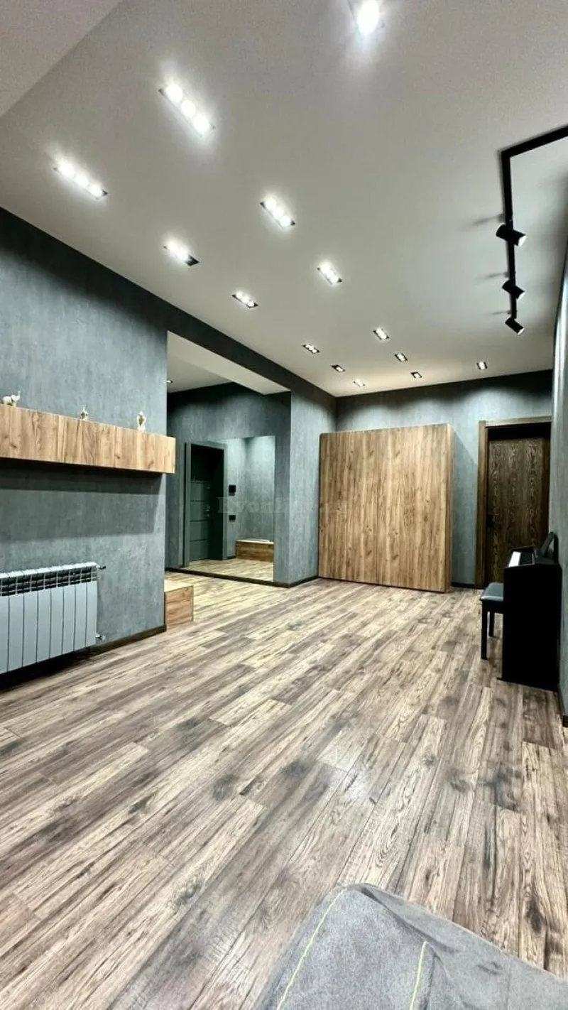 Satılır 4 otaqlı Mənzil Yeni tikili 150 m² Xalqlar Dostluğu m. - şəkil 12