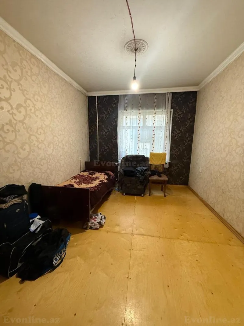 Satılır 5 otaqlı Mənzil Köhnə tikili 120 m² Yeni Yasamal - şəkil 2