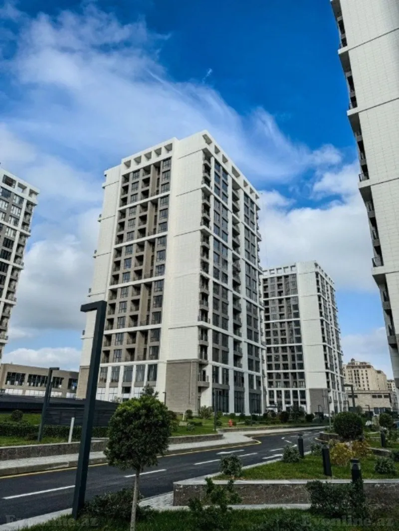 Satılır 2 otaqlı Mənzil Yeni tikili 80 m² Koroğlu m. - şəkil 4