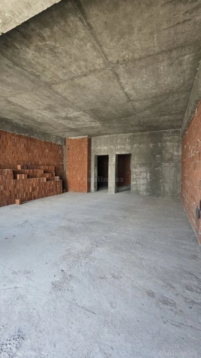 Satılır 2 otaqlı Mənzil Yeni tikili 80 m² Koroğlu m. - şəkil 10