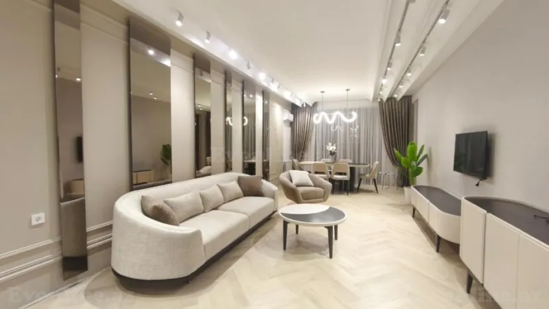 Kirayə verilir 3 otaqlı Mənzil Yeni tikili 148 m² 8 Noyabr m. - şəkil 2