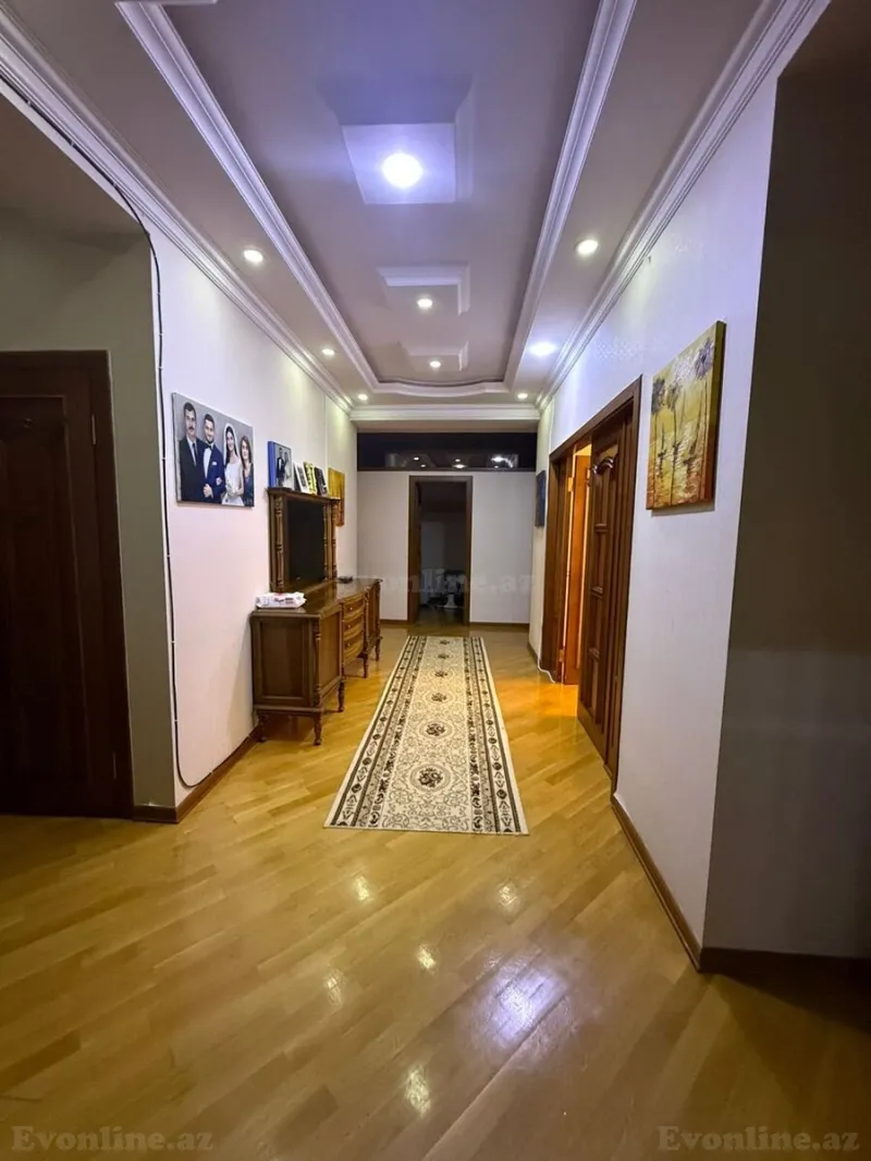 Satılır 4 otaqlı Mənzil Yeni tikili 145 m² Nəsimi r. - şəkil 3