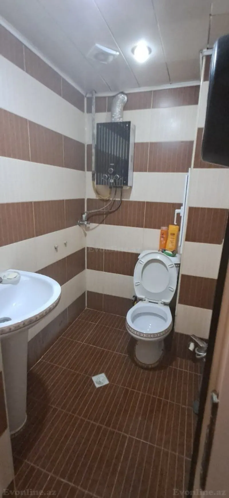 Satılır 2 otaqlı Mənzil Köhnə tikili 35 m² 8-ci kilometr - şəkil 5