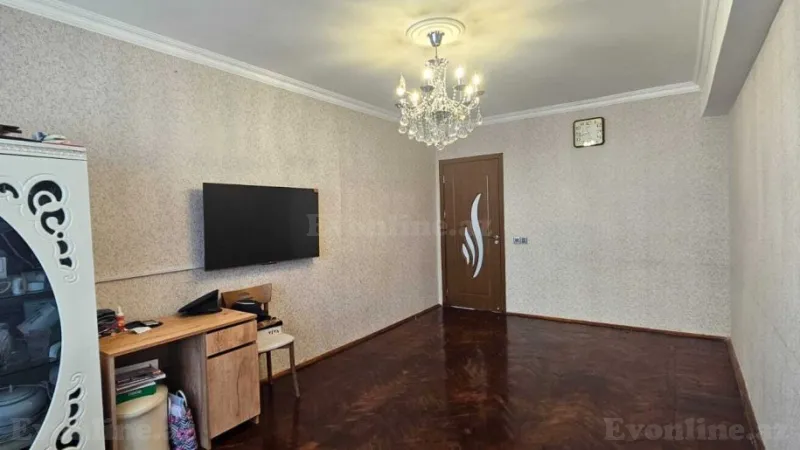 Satılır 3 otaqlı Mənzil Köhnə tikili 96 m² Elmlər Akademiyası m. - şəkil 2