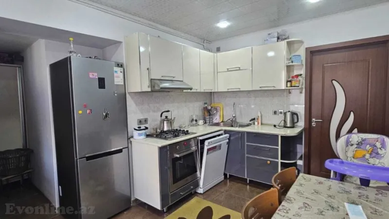 Satılır 3 otaqlı Mənzil Köhnə tikili 96 m² Elmlər Akademiyası m. - şəkil 8