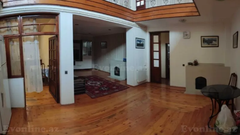 Bakı, Nəsimi r., 8 Noyabr m., 3-cü mikrorayonda 6 otaqlı mənzil kirayə verilir