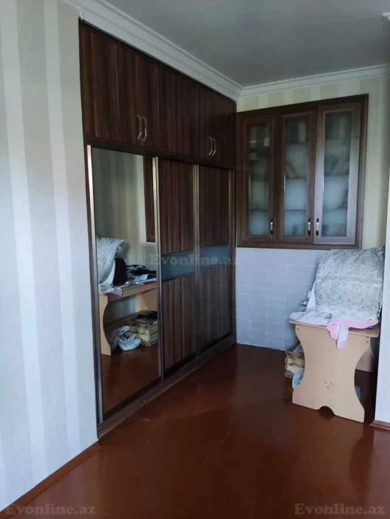 Kirayə verilir 6 otaqlı Mənzil Köhnə tikili 300 m² 3-cü mikrorayon - şəkil 4