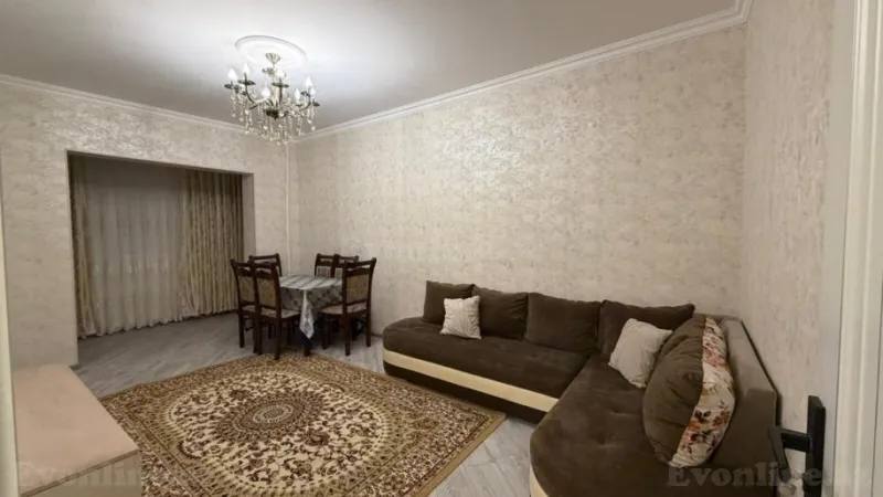 Kirayə verilir 2 otaqlı Mənzil Köhnə tikili 90 m² Sabunçu r.