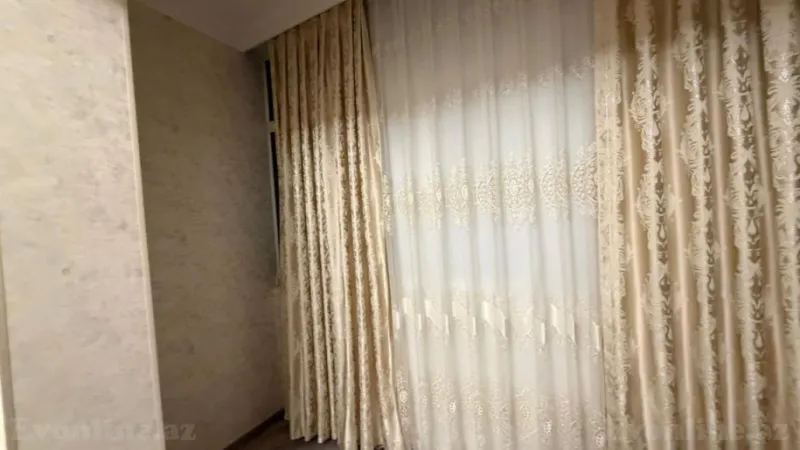 Kirayə verilir 2 otaqlı Mənzil Köhnə tikili 90 m² Sabunçu r. - şəkil 2