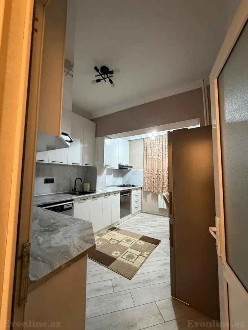 Kirayə verilir 2 otaqlı Mənzil Köhnə tikili 90 m² Sabunçu r. - şəkil 5