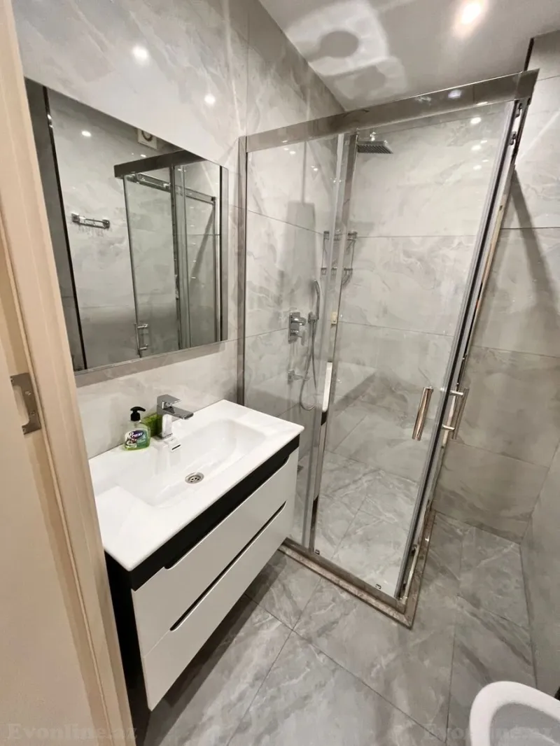 Satılır 2 otaqlı Mənzil Yeni tikili 48 m² Yasamal - şəkil 5