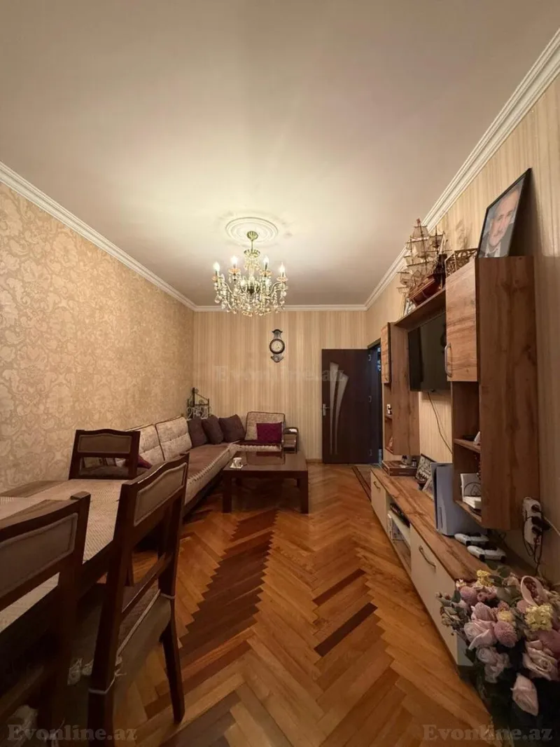 Satılır 3 otaqlı Mənzil Köhnə tikili 90 m² Yeni Yasamal - şəkil 2