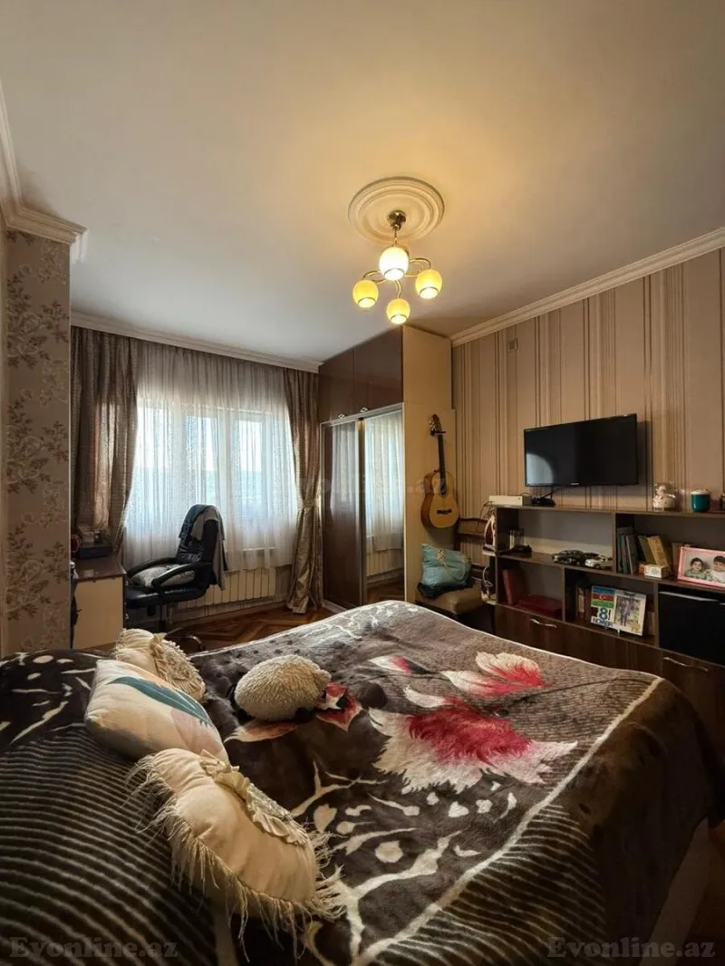 Satılır 3 otaqlı Mənzil Köhnə tikili 90 m² Yeni Yasamal - şəkil 9