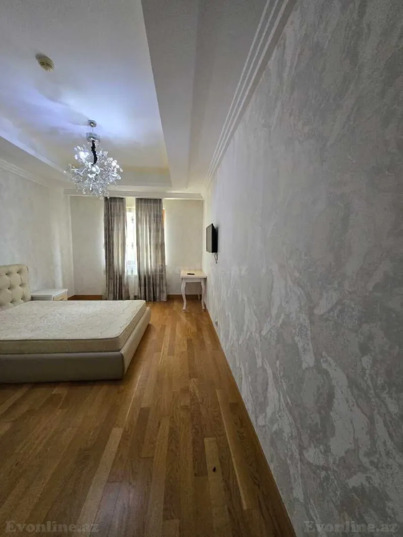 Kirayə verilir 5 otaqlı Mənzil Yeni tikili 265 m² Nərimanov r. - şəkil 16