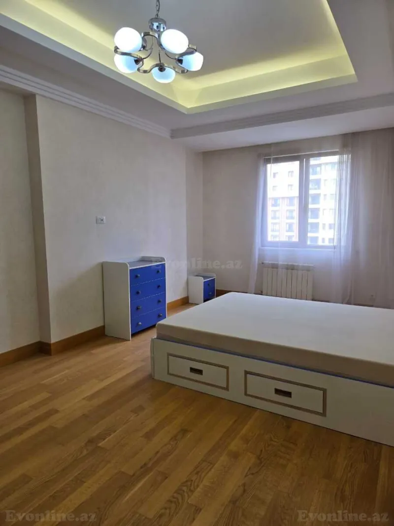 Kirayə verilir 5 otaqlı Mənzil Yeni tikili 265 m² Nərimanov r. - şəkil 17